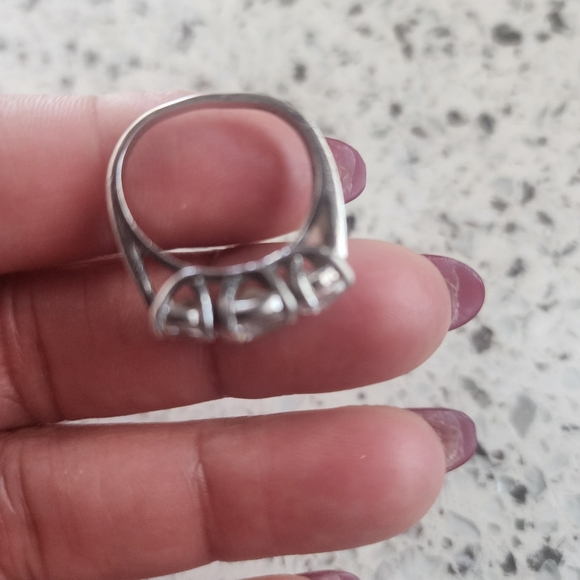 Elegant Silver 925 Women's Ring - Picture 8 of 9